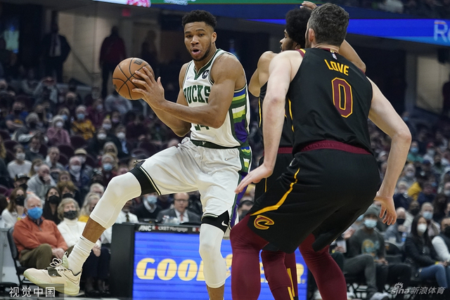 与此同时 与此同时