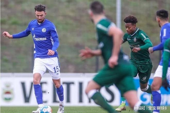 些方面超越 些方面超越