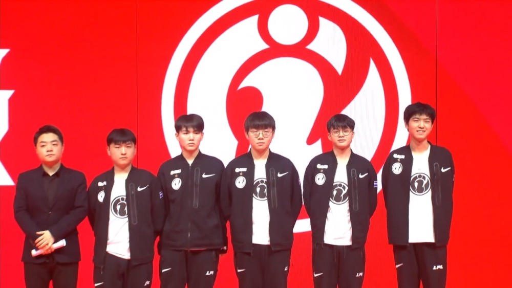 每年的休赛 每年的休赛