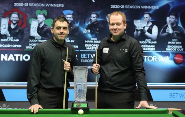 3年首次亮 3年首次亮