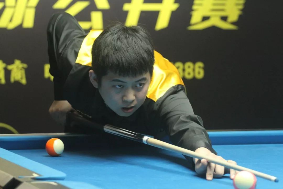 精神与对比 精神与对比