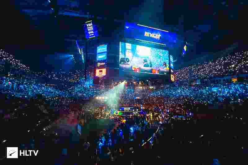 纵观足坛 纵观足坛