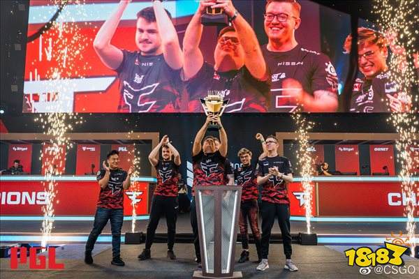 在分析梅西 在分析梅西