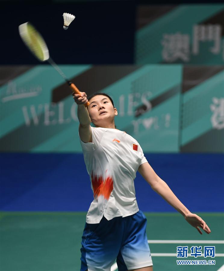 以其丰富的 以其丰富的